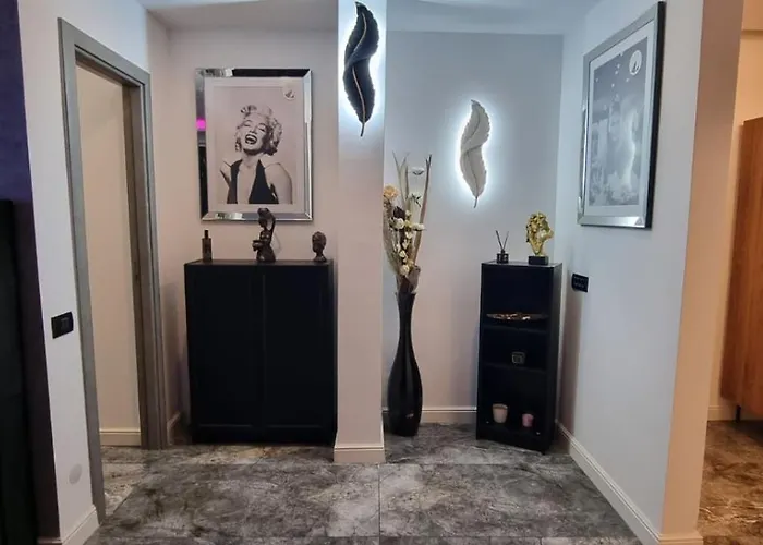 Back To Black アパート *