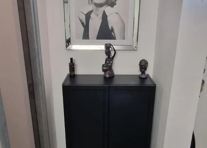 アパート Back To Black ブカレスト